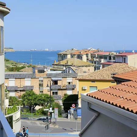 شقة Lo Scorcio Sul Mare