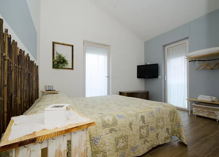 Апартаменты Lo Scorcio Sul Mare Марина-ди-Сан-Вито